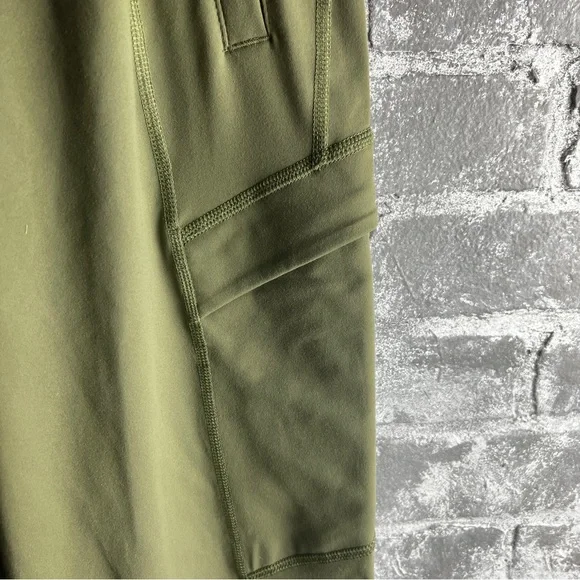 Duluth NoGa Namastash Olive Slim Leg Pant Large - Picture 6 of 6